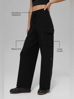 ALO Yoga Black Scholar Knit High Waist Cargo Pant